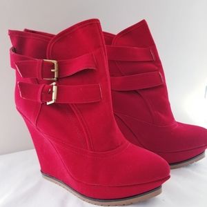 Red Velvet Platform Boots 9.5